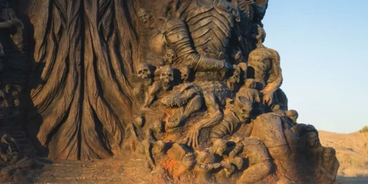 Paslaptingoji statula dykumoje nėra susijusi su „Diablo IV“ ir „God of War“